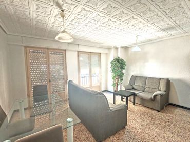 Flat with balcony for sale in Elche ciudad