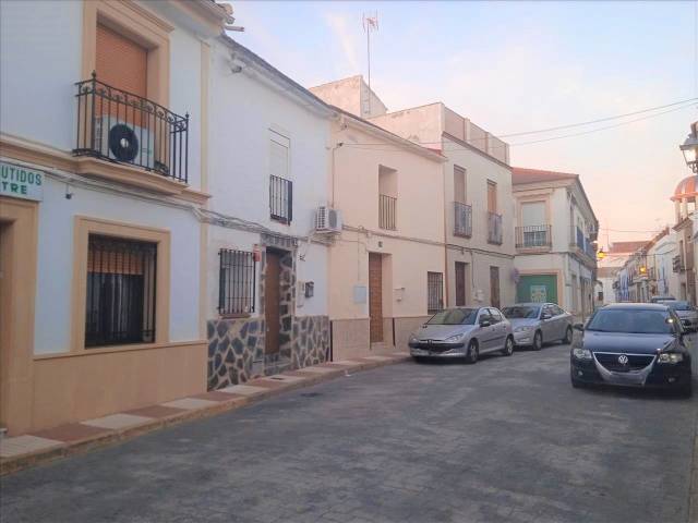 Casa-chalet en Venta en La Victoria