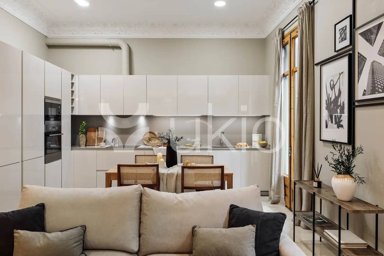Sala de estar de Apartamento de alquiler en Barcelona con Aire acondicionado, Calefacción y Amueblado