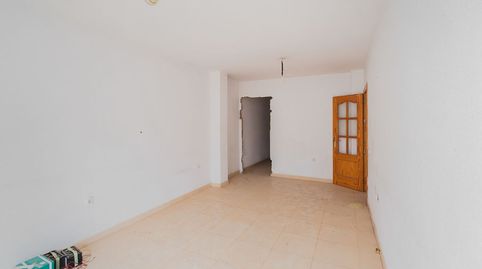 Foto 3 de Piso en venta en C/ Joaquinico, Carretera Mojonera – Cortijos de Marín, Roquetas de Mar