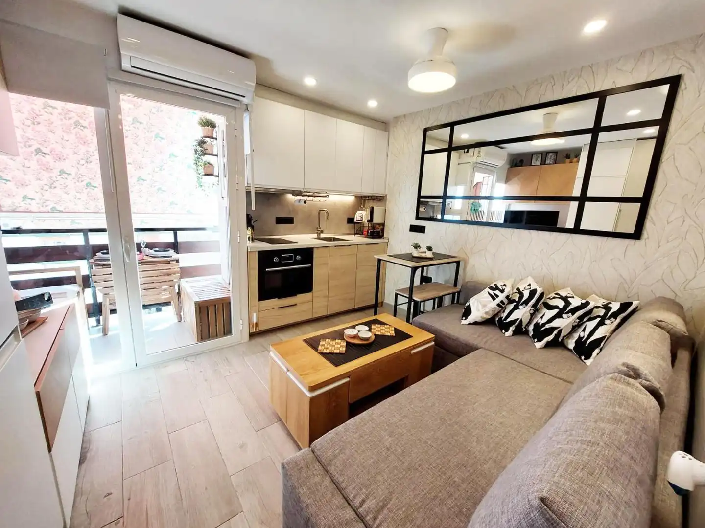 Vivienda con terraza en venta en Parque de la Paloma