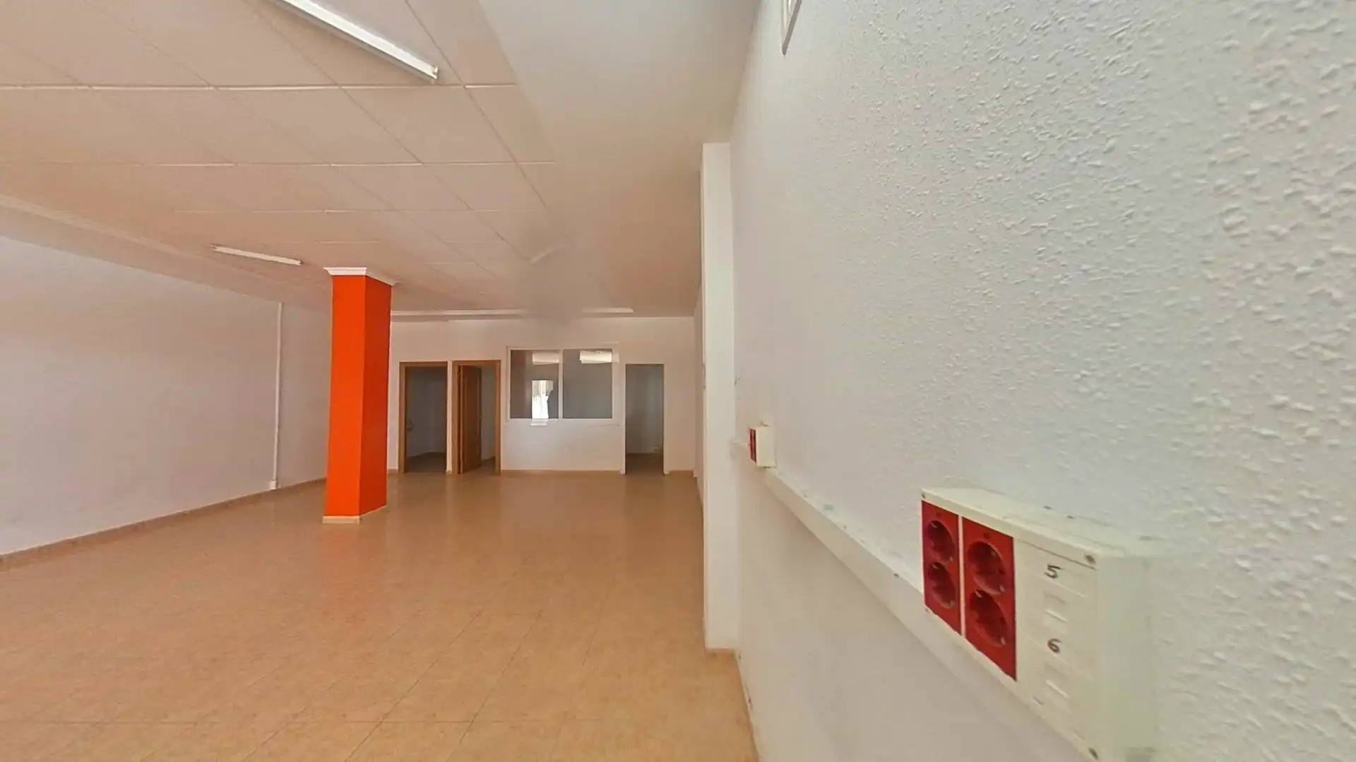 Gewerbefläche zum Verkauf in Argelines, imagen 10