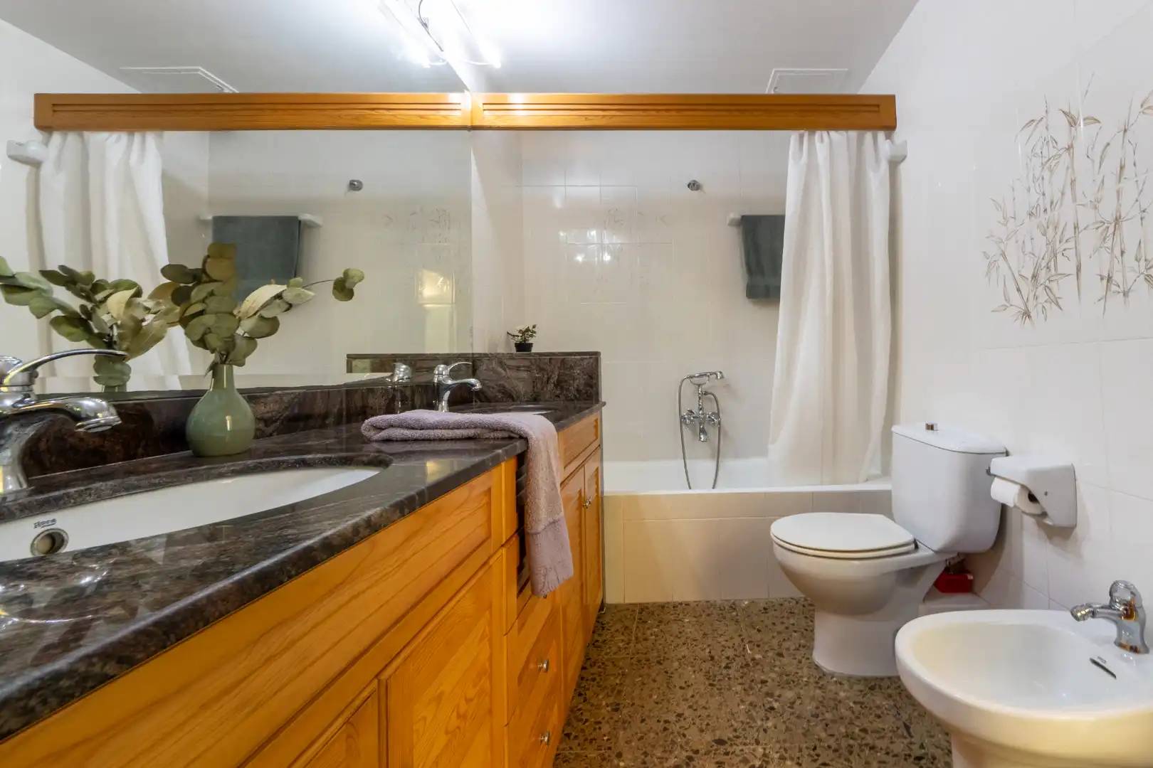 Baño de Casa adosada en venta en Vila-seca con Calefacción, Trastero y Amueblado