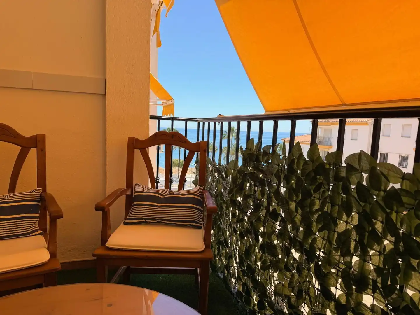 Terrassa de Pis de lloguer en Benalmádena amb Aire condicionat i Moblat