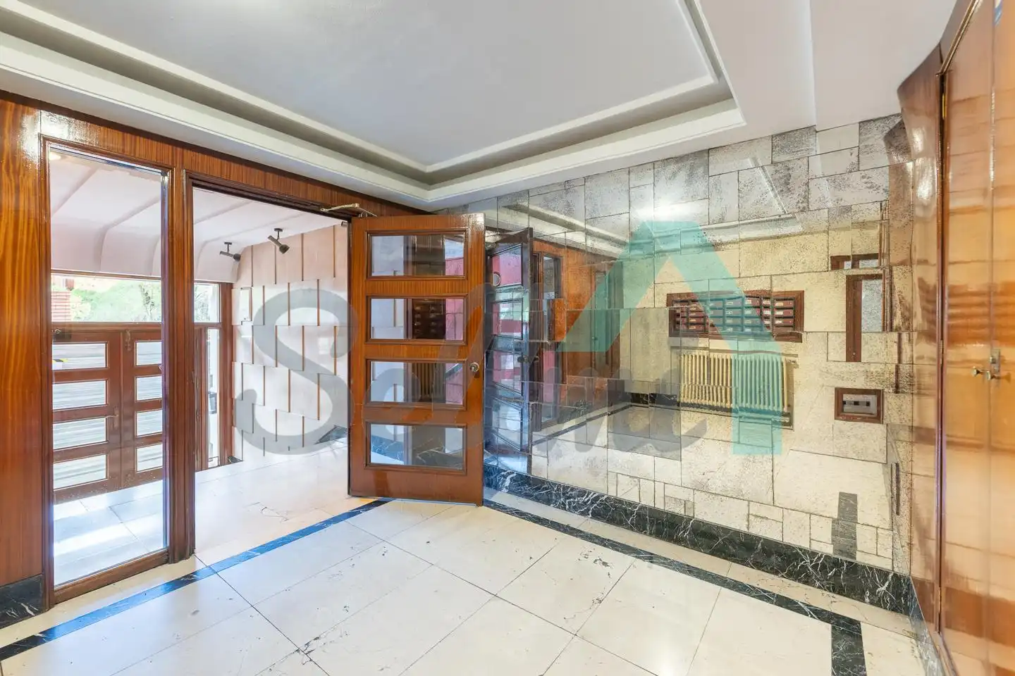Piso para compartir en Oviedo  con Calefacción, Parquet y Amueblado