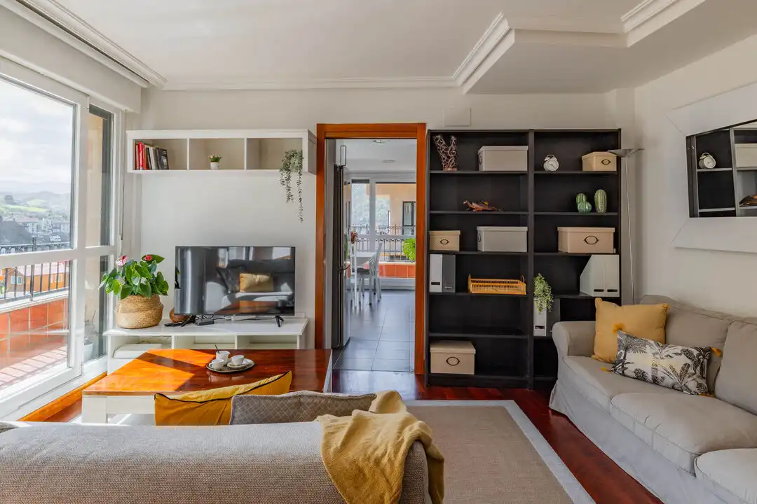Sala de estar de Dúplex en venta en Orio con Calefacción, Terraza y Balcón