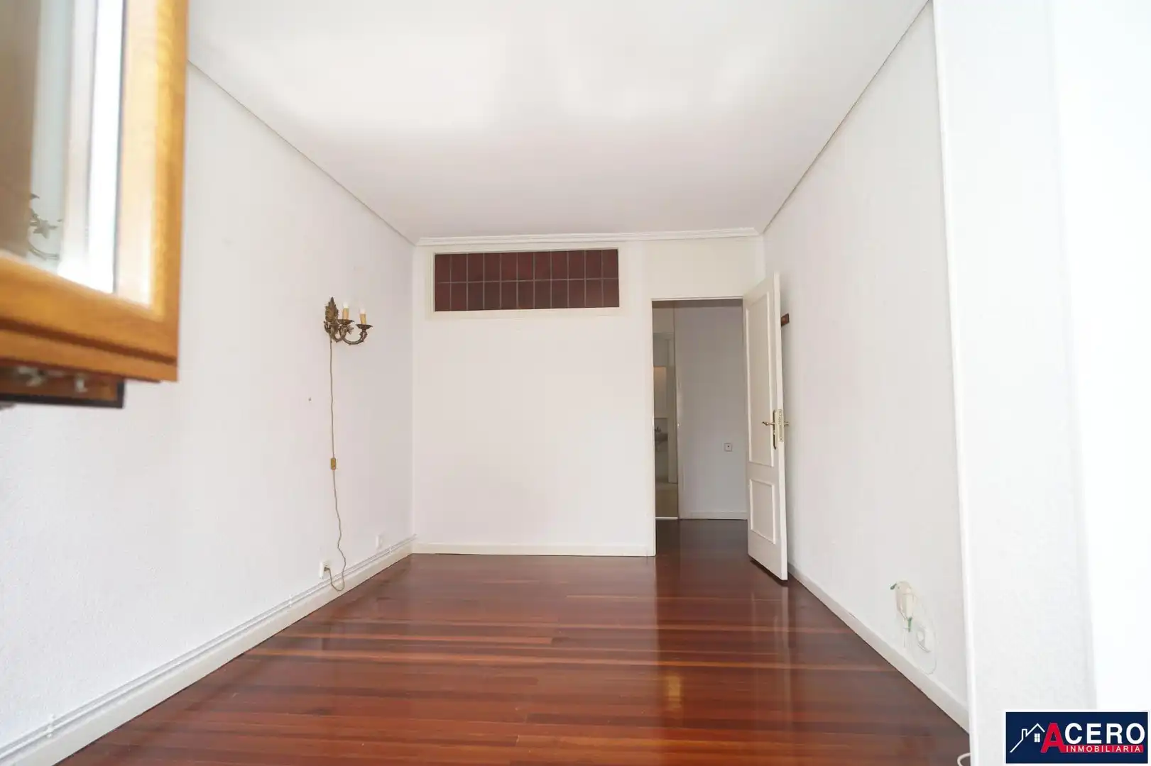 Sala de estar de Piso en venta en Santander con Calefacción y Parquet