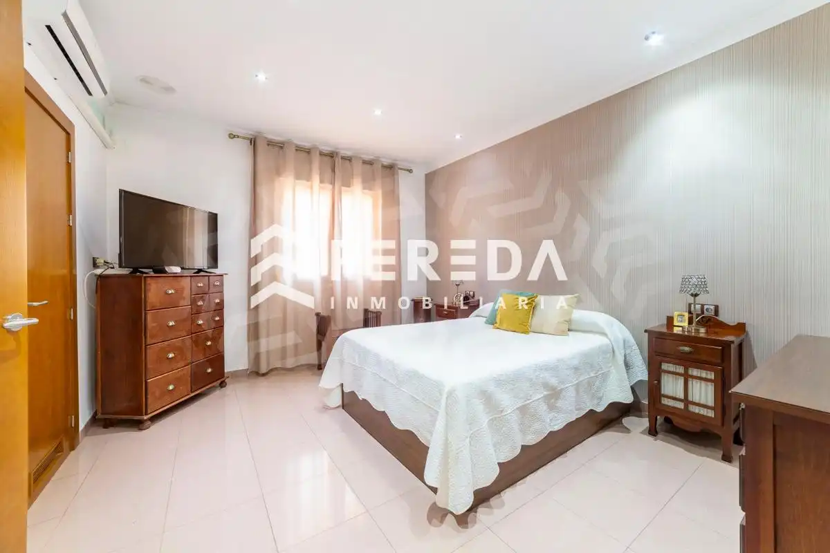 Schlafzimmer von Einfamilien-Reihenhaus zum Verkauf in Roquetas de Mar mit Terrasse