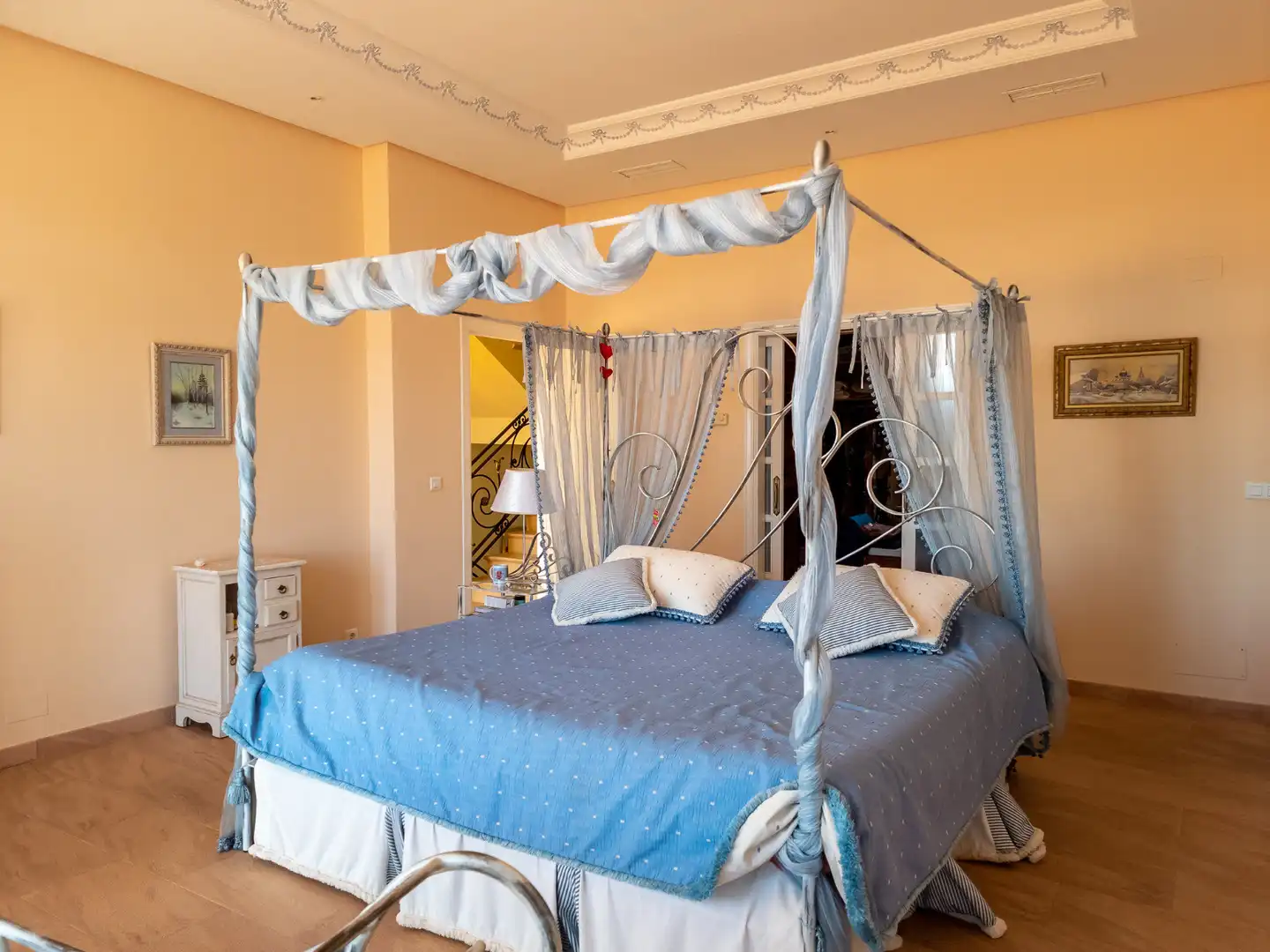 Bedroom of Houses for sale in Estepona  with Air Conditioner, Private garden and Terrace