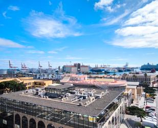 Exterior view of Flat for sale in Las Palmas de Gran Canaria  with Air Conditioner, Oven and Balcony