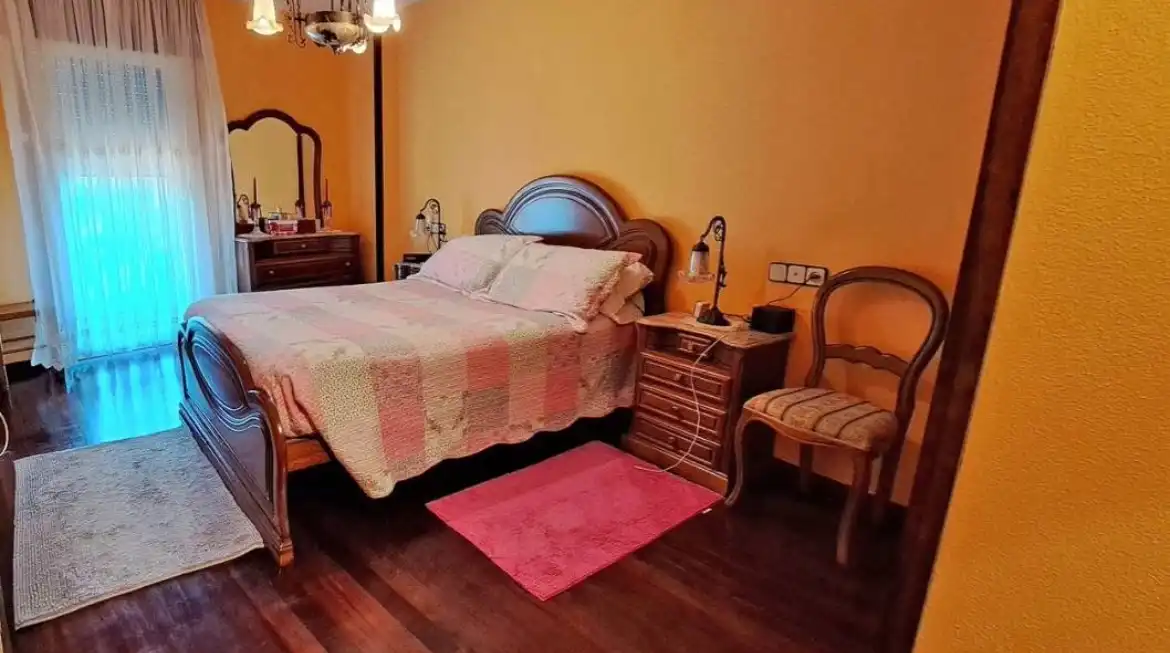 Wohnung zum Verkauf in Estrada Gasset 31, imagen 3