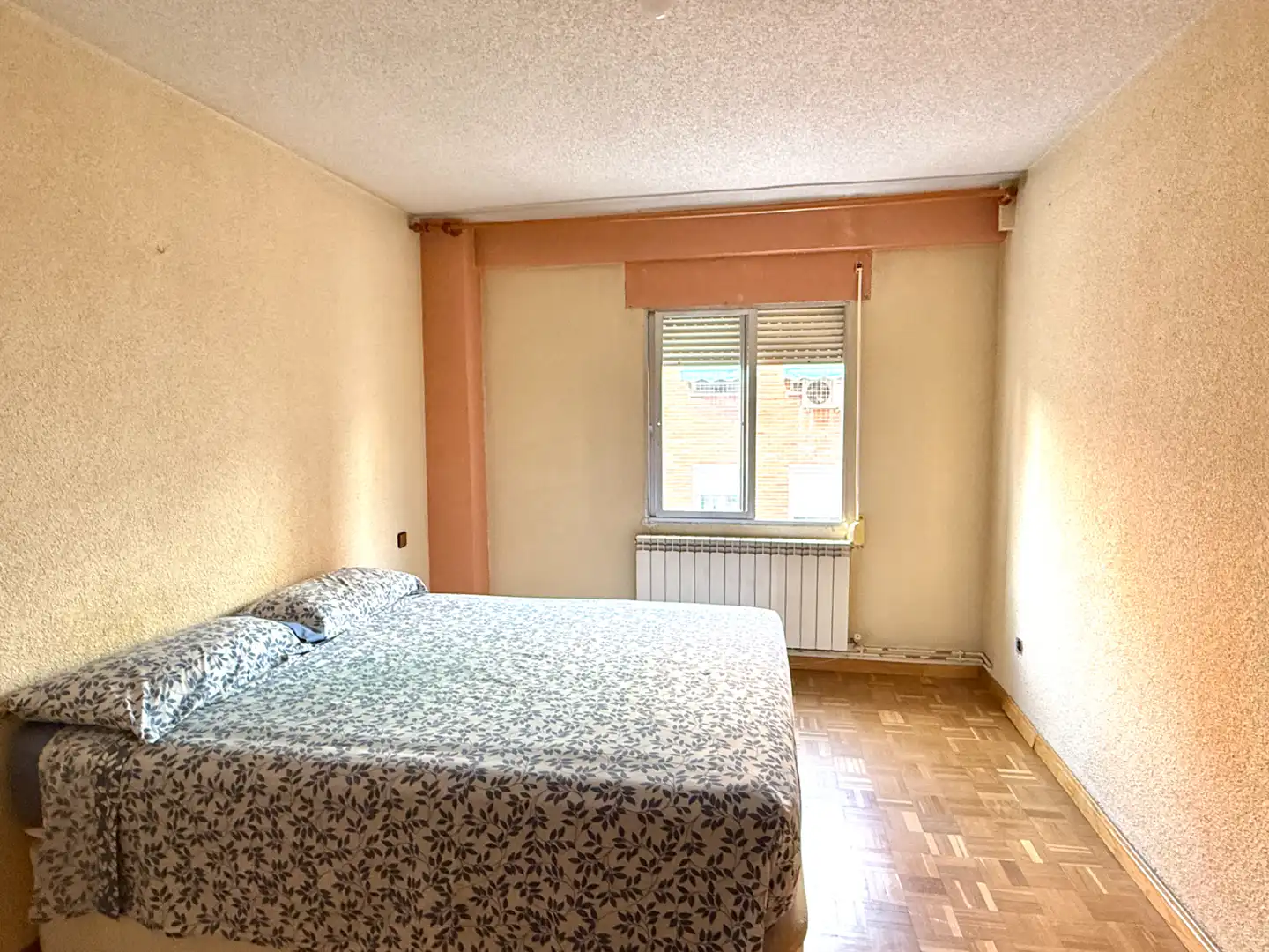 Habitación de Piso en venta en Alcorcón con Aire acondicionado, Calefacción y Parquet