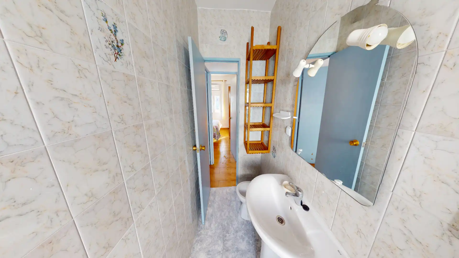 Bathroom of Flat for sale in Alicante / Alacant  with Air Conditioner and Furnished