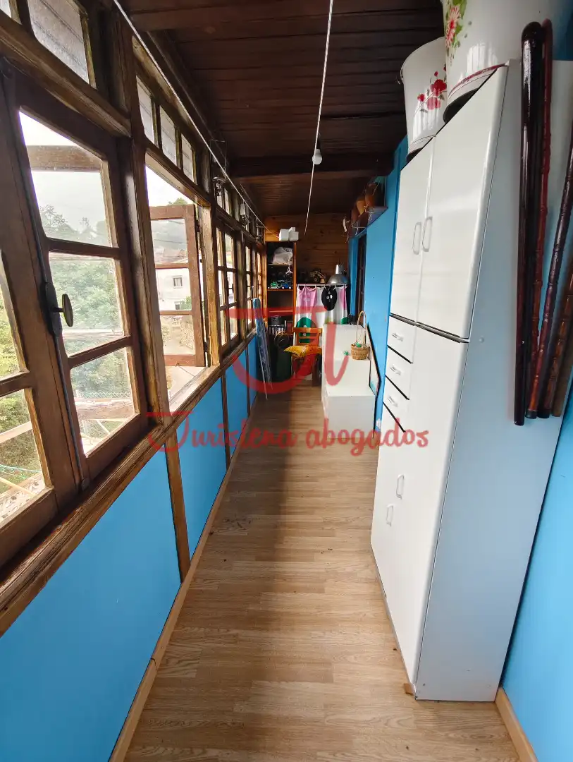 Casa adosada en venta en Quirós