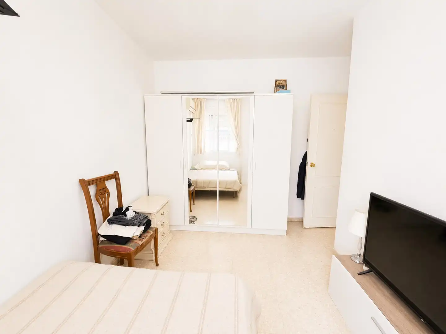 Bedroom of Duplexes for sale in Sevilla  with Air Conditioner and Terrace