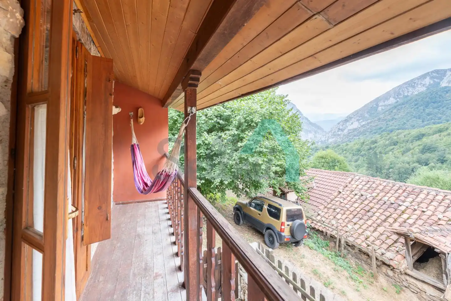 Einfamilien-Reihenhaus zum Verkauf in Lugar Bustiello, Proaza