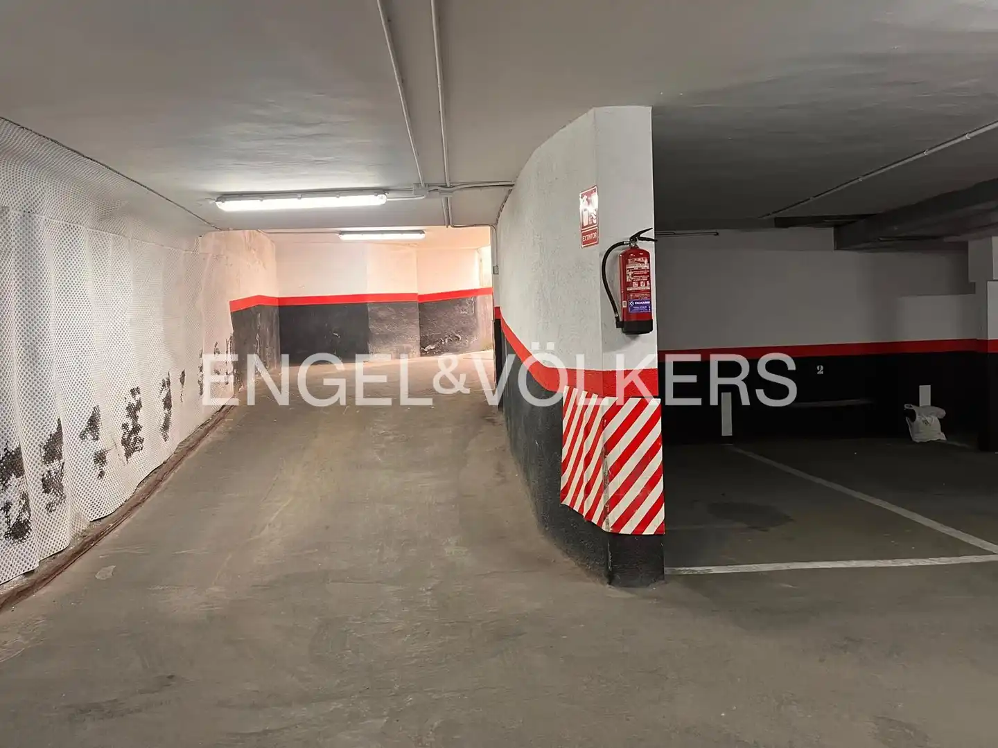 Parking de Piso de alquiler en Madrid con Calefacción