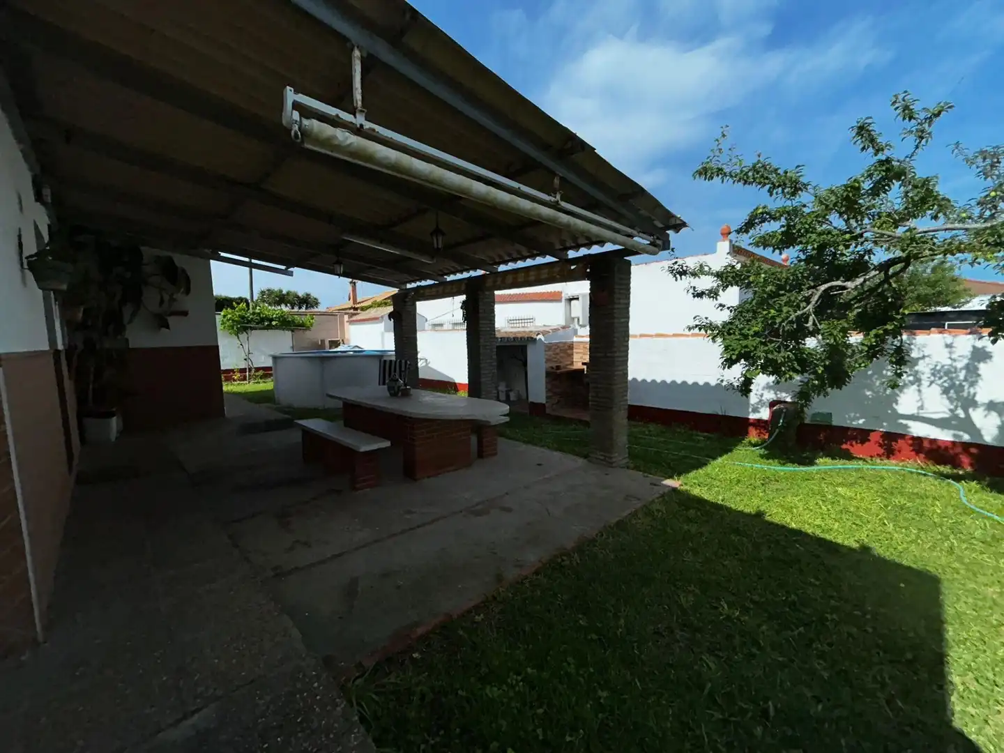 Jardí de Casa o xalet en venda en Chiclana de la Frontera amb Jardí privat, Terrassa i Traster