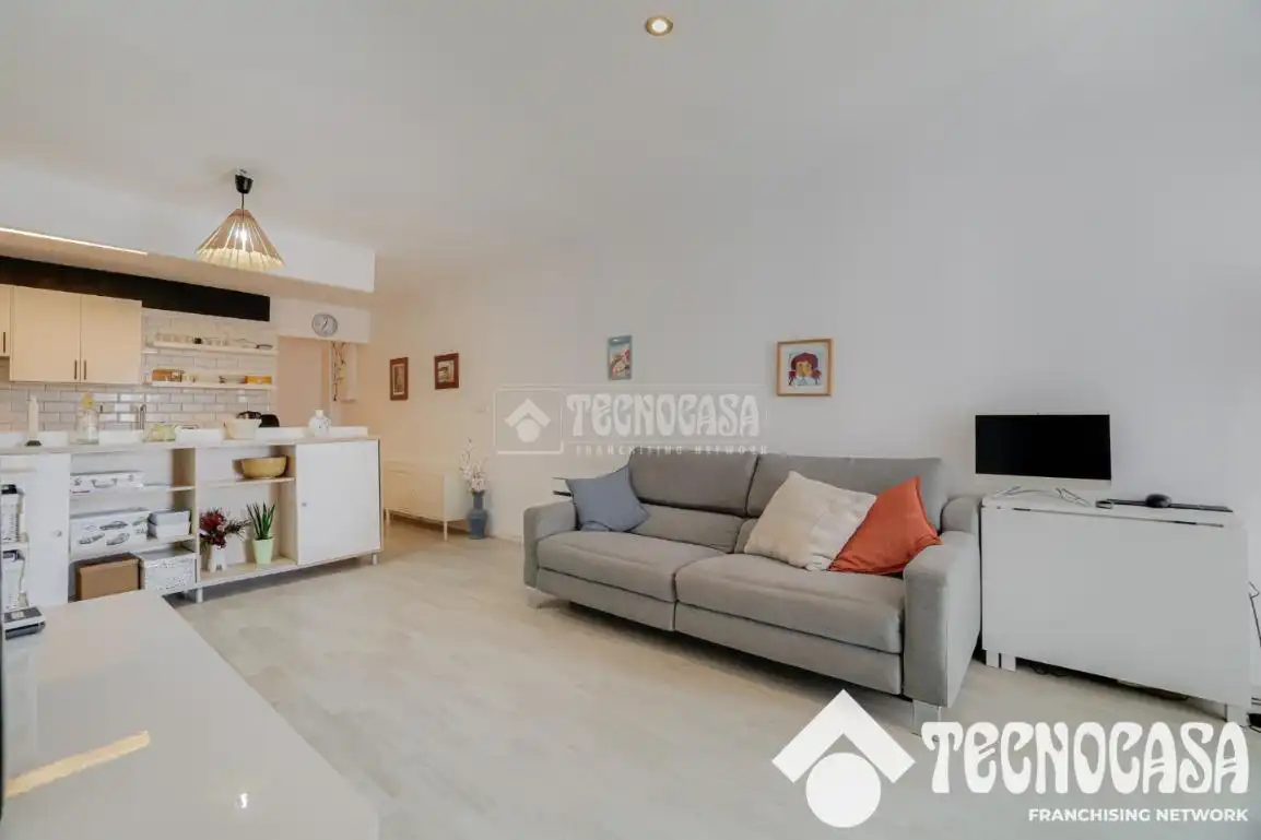 Sala de estar de Piso en venta en Badalona con Calefacción y Balcón