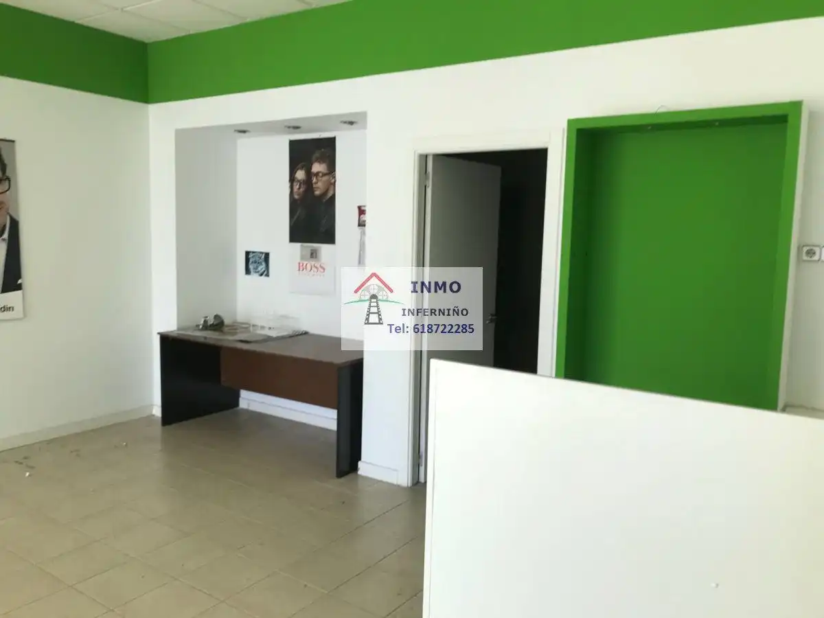 Business premises to rent in A Malata - Catabois - Ciudad Jardín