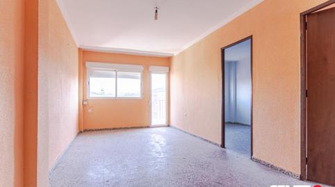 Foto 4 de Piso en venta en Periodista Ricardo Martínez , Cerrillo de Maracena - Periodistas,  Granada Capital