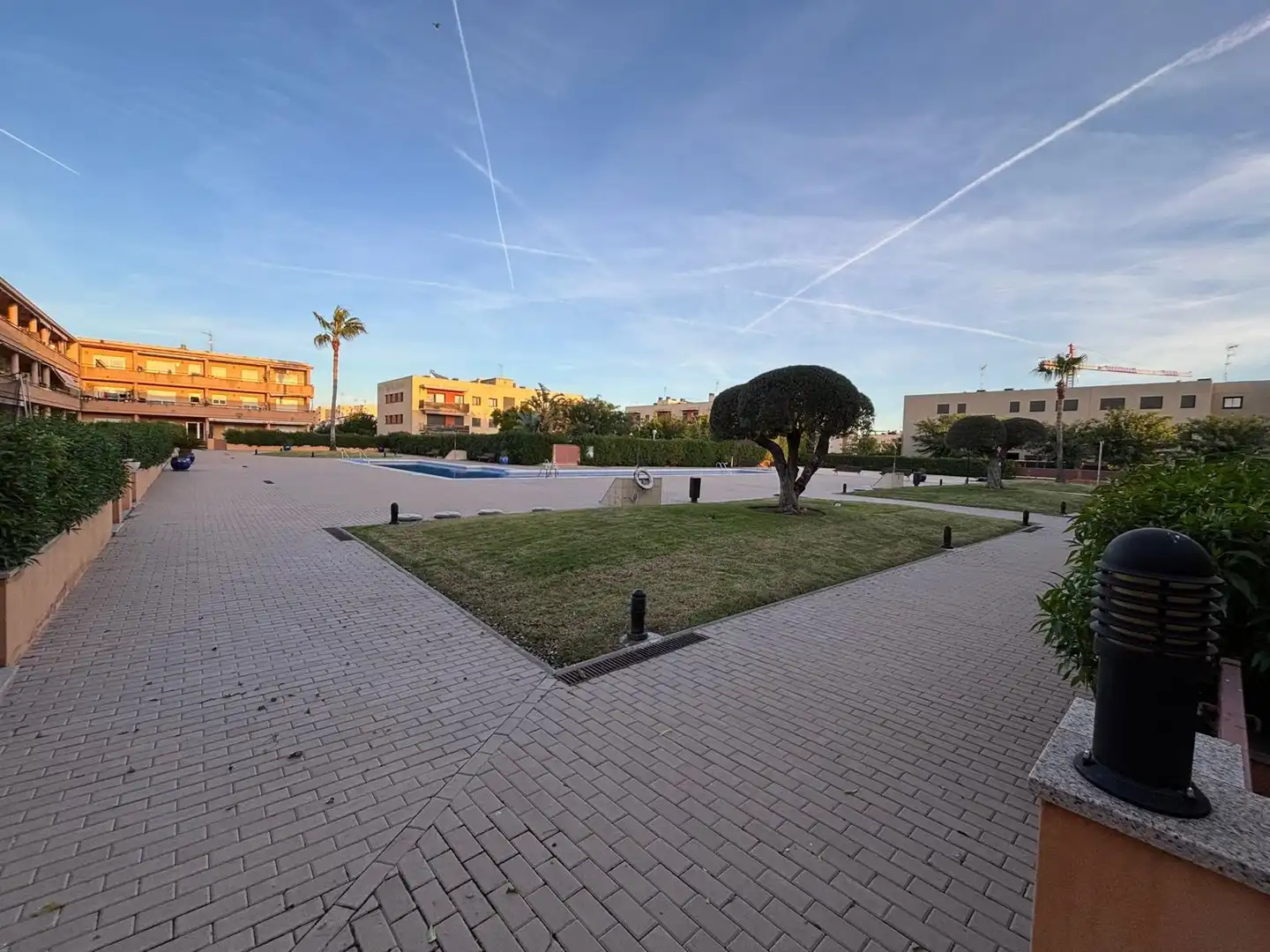 Parking de Apartamento en venta en Roda de Berà con Aire acondicionado, Calefacción y Jardín privado