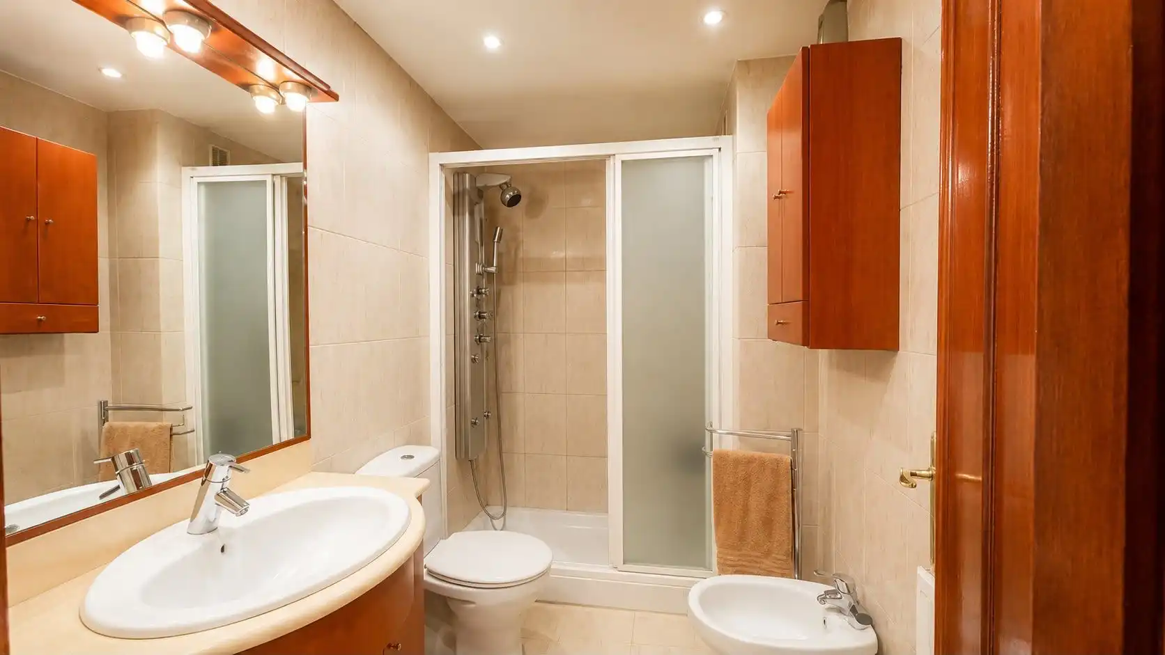 Baño de Piso en venta en Barakaldo  con Calefacción, Terraza y Trastero
