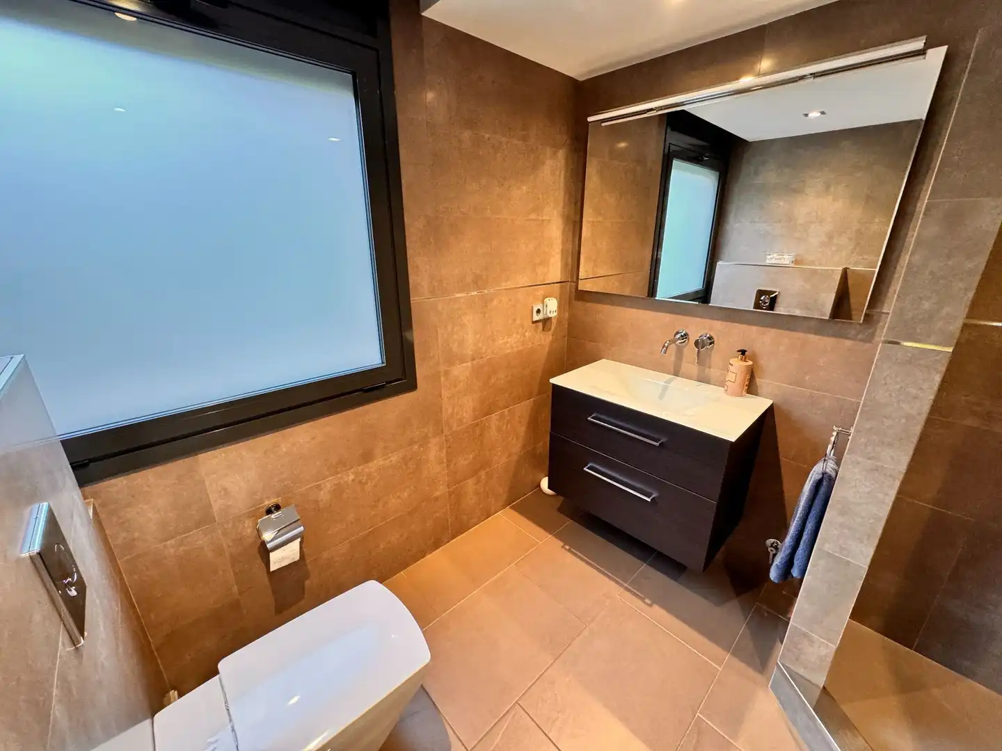 Baño de Casa o chalet en venta en Vallromanes con Aire acondicionado, Calefacción y Jardín privado