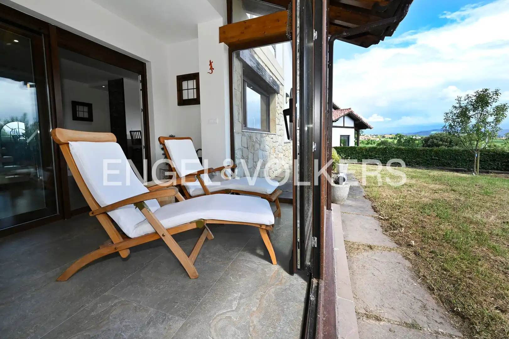 Terraza de Casa o chalet en venta en Suances con Calefacción, Jardín privado y Terraza