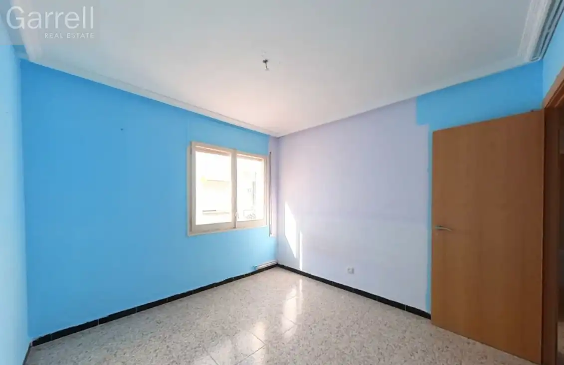 Schlafzimmer von Wohnung zum Verkauf in Tarragona mit Balkon