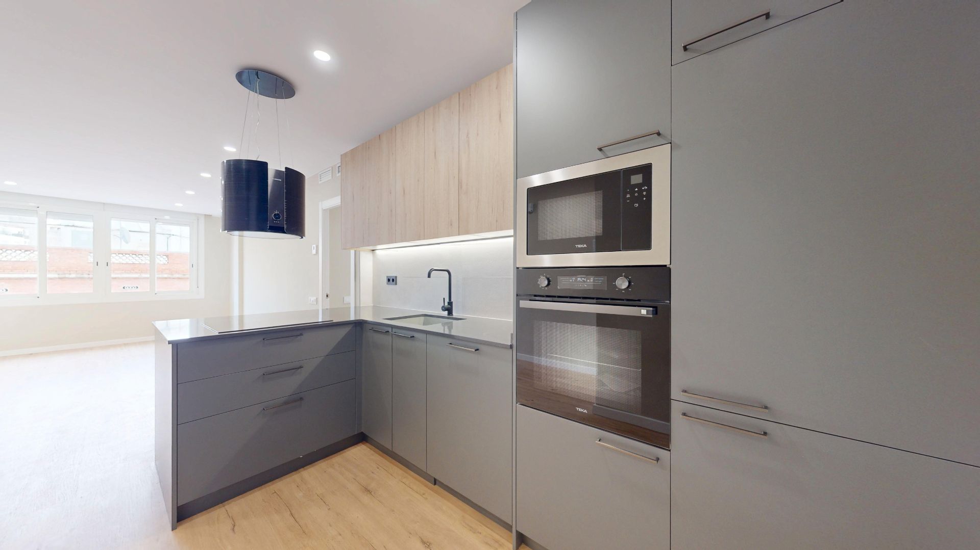 Cuina de Pis en venda en  Barcelona Capital amb Aire condicionat, Calefacció i Parquet