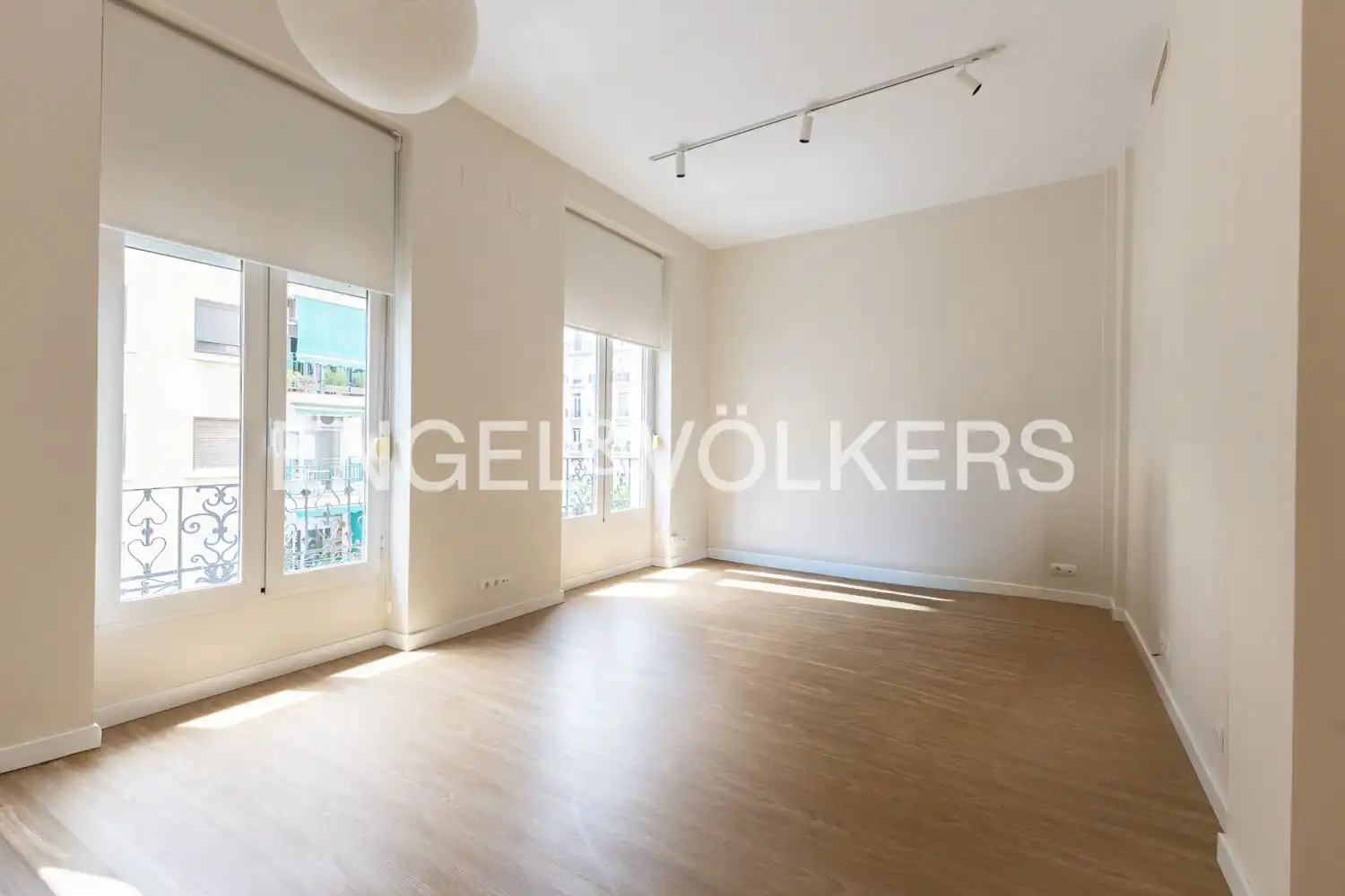 Sala de estar de Piso de alquiler en Valencia con Aire acondicionado, Calefacción y Parquet