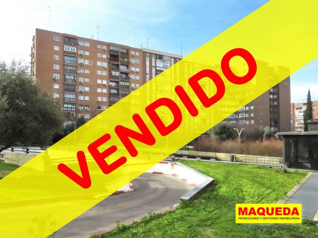Piso en Venta en Calle de los Cantos en Casco Antiguo