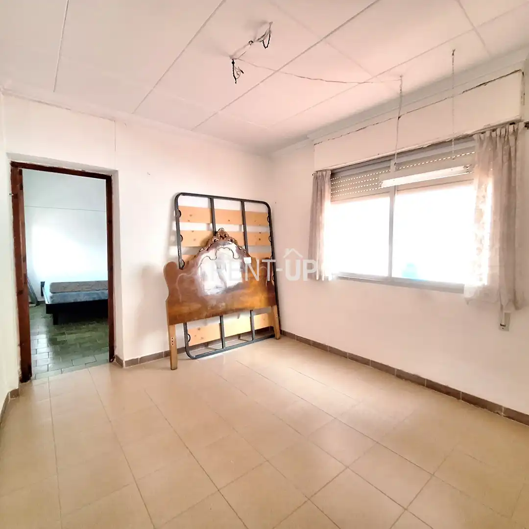 Habitación de Casa o chalet en venta en L'Alcúdia de Crespins con Terraza y Trastero