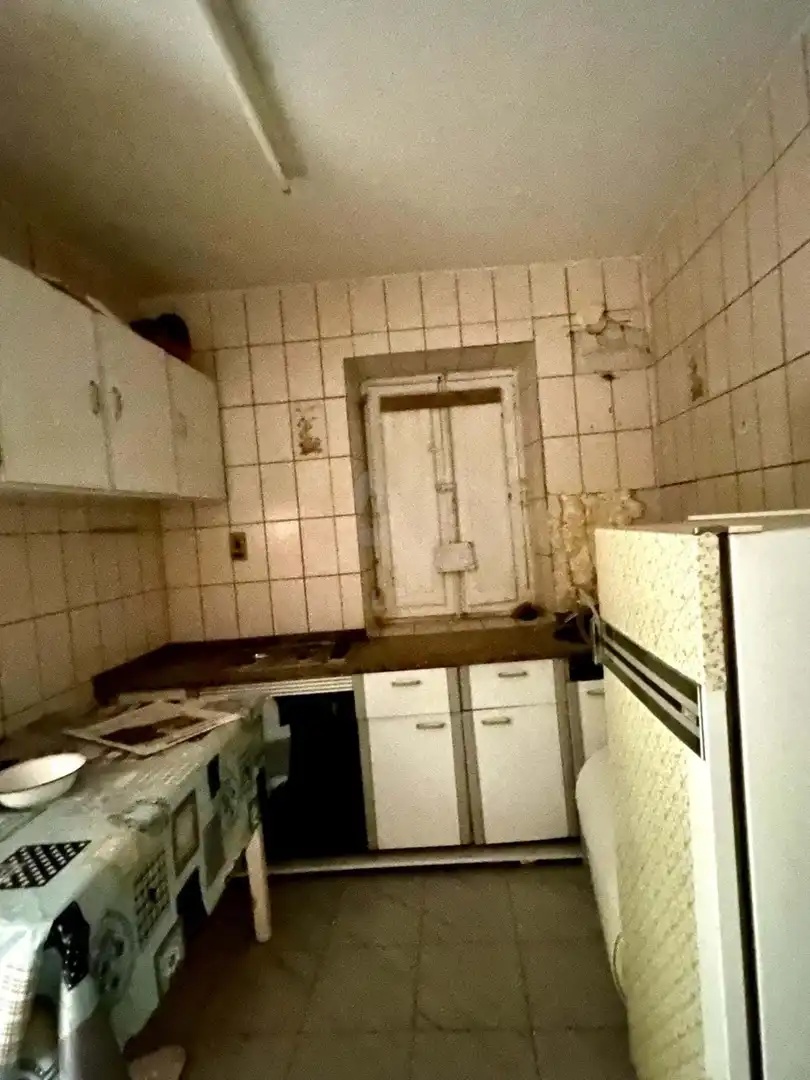 Cuina de Casa o xalet en venda en Santa Marina del Rey amb Calefacció