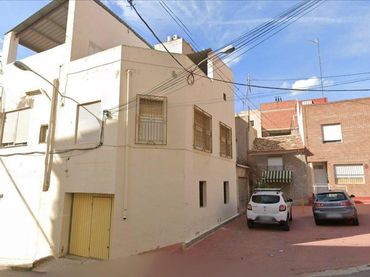 Aparcament amb ascensor en venda a Alonso Berruguete