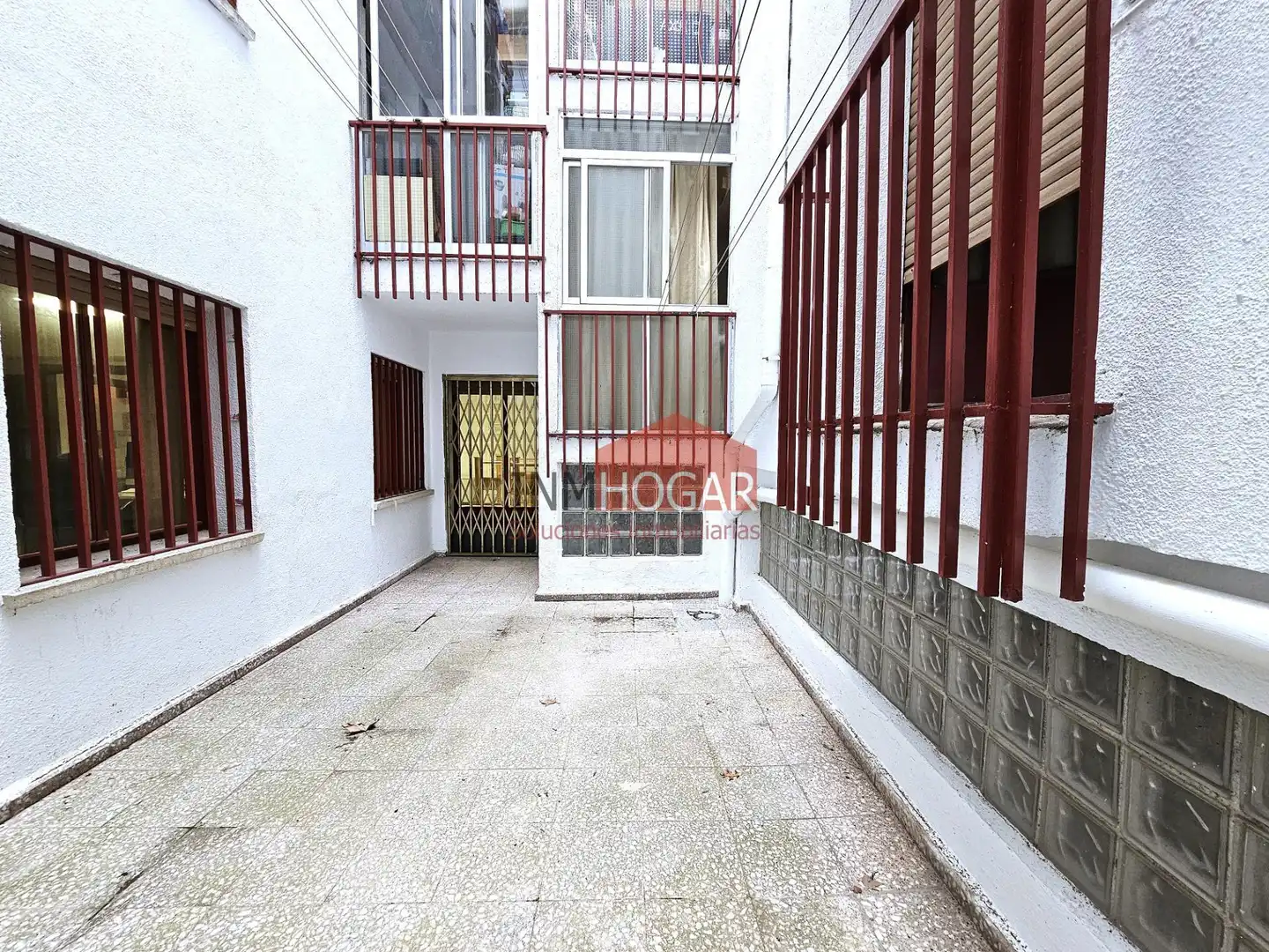 Planta baja en venta en Ávila con Calefacción