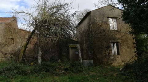CASA  CON  FINCA  A  8 KM DE CERDEDO