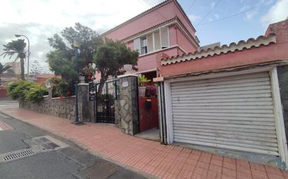 Exterior view of Single-family semi-detached for sale in Las Palmas de Gran Canaria  with Private garden, Terrace and Furnished