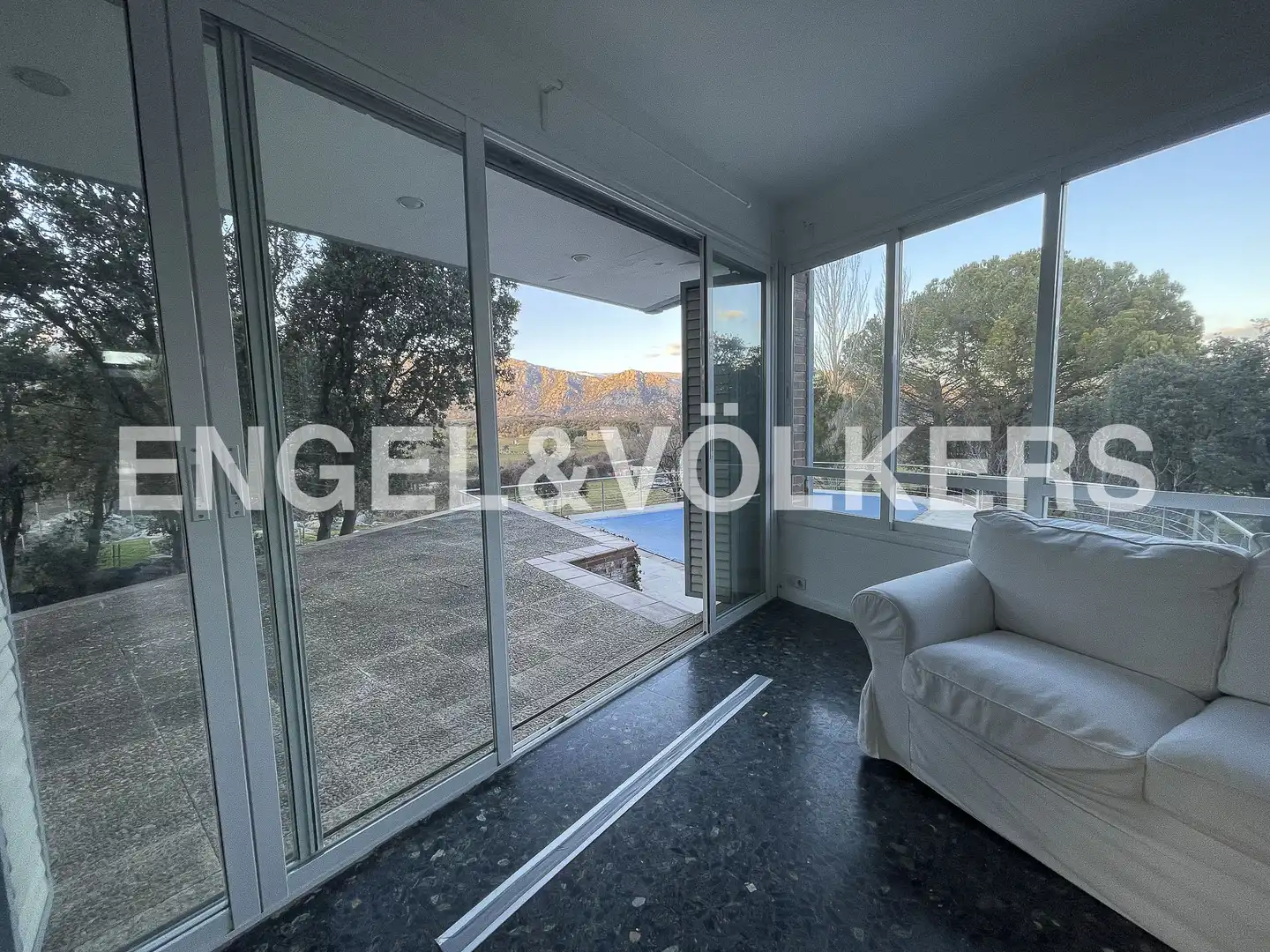 Terrace of Houses for rent in El Boalo - Cerceda – Mataelpino  with Air Conditioner, Heating and Private garden