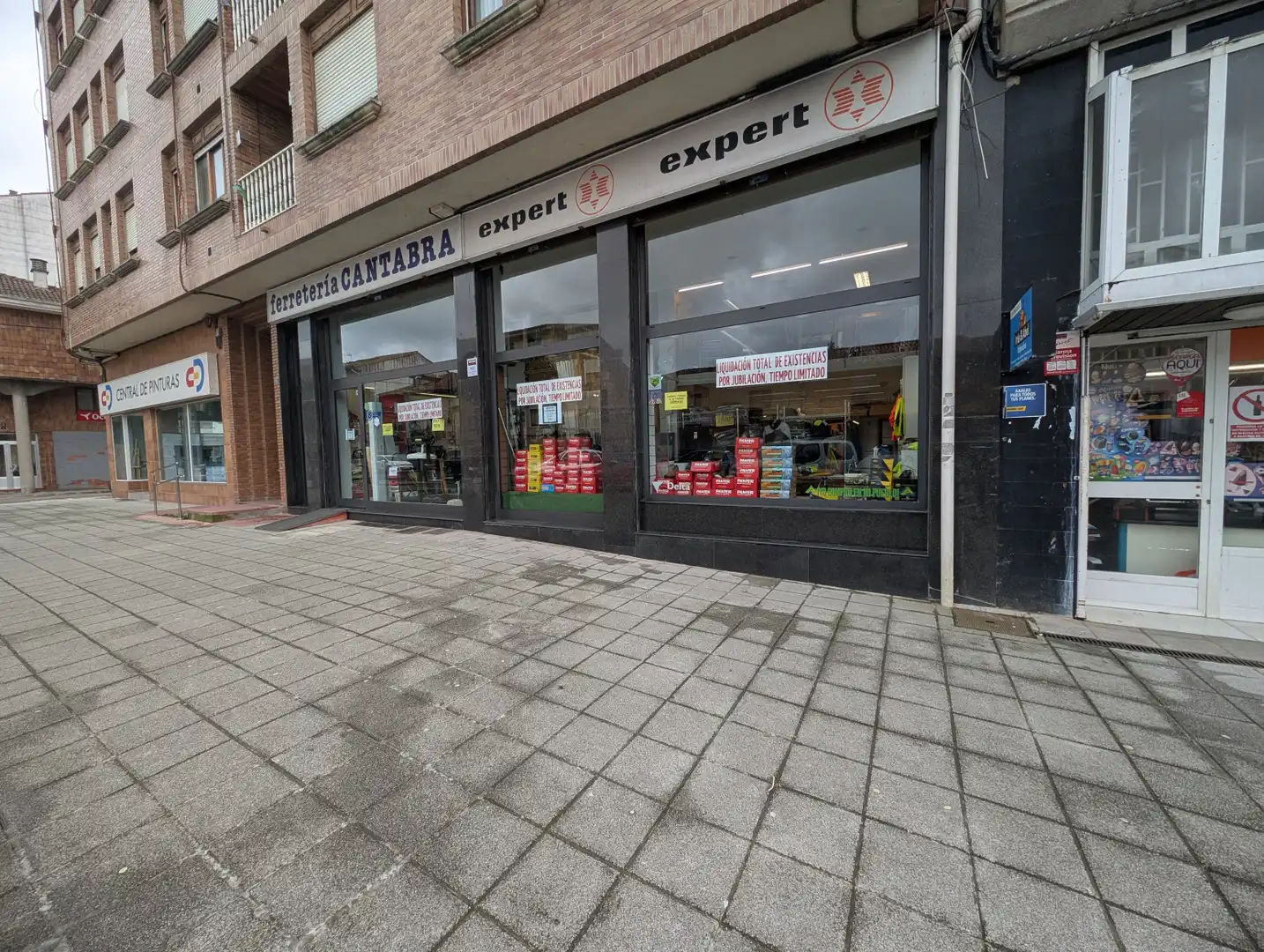 Local comercial en venda a Colindres - CALLE LA MAGDALENA 33