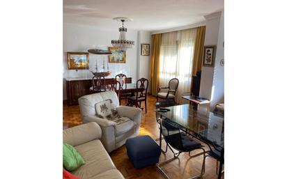 Living room of Flat for sale in  Cádiz Capital  with Air Conditioner, Heating and Parquet flooring