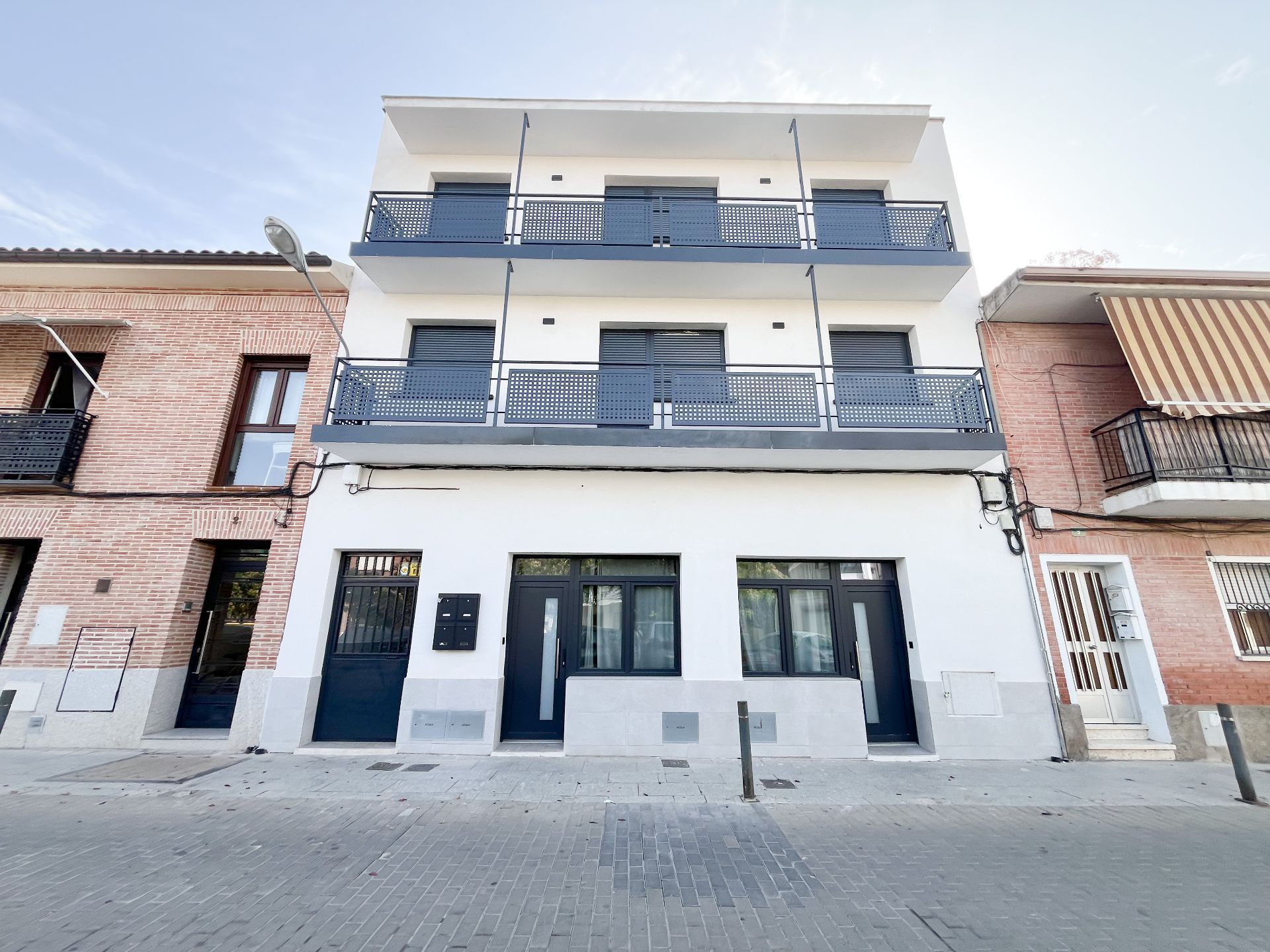 Exterior view of Flat for sale in Camarma de Esteruelas  with Air Conditioner, Heating and Terrace
