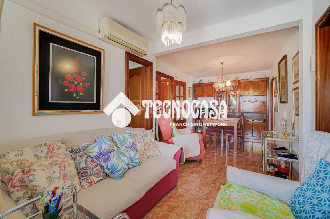 Sala d'estar de Pis en venda en Badalona