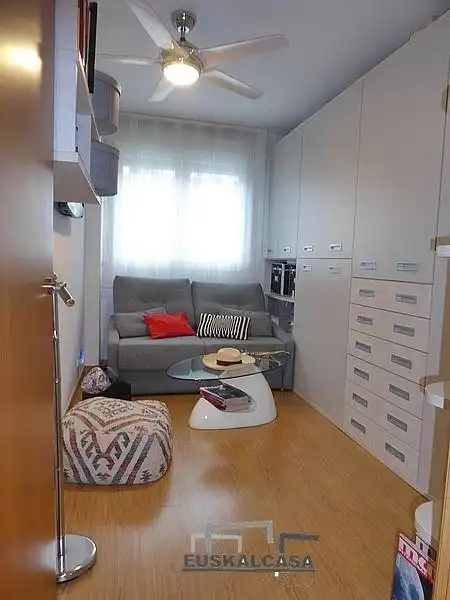Living room of Flat for sale in Errekalde