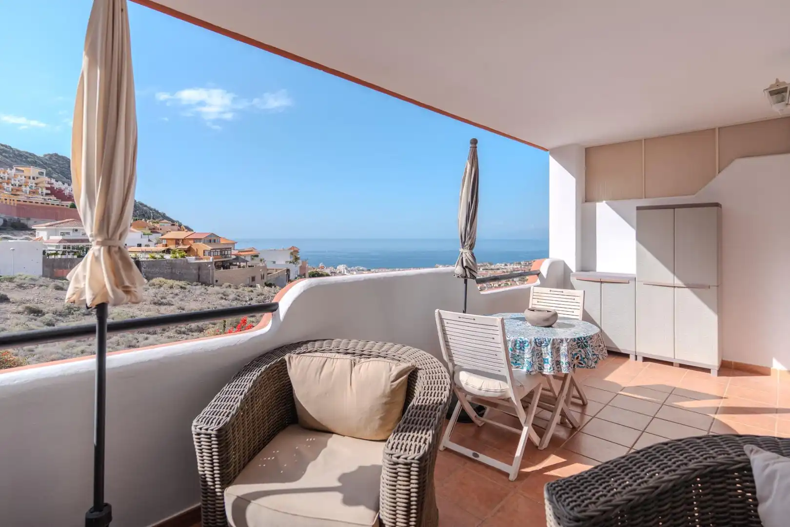 Terraza de Apartamento en venta en Adeje con Terraza, Amueblado y Piscina comunitaria