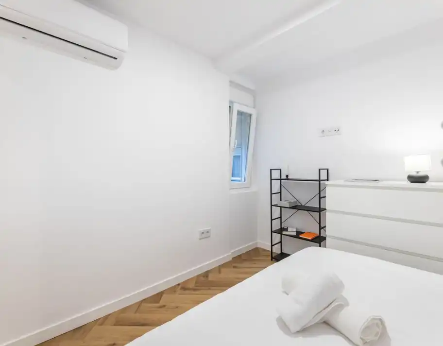 Bedroom of Flat for sale in Málaga  with Furnished, Oven and Washing machine
