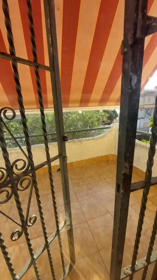 Terrasse von Haus oder Chalet zum Verkauf in La Manga del Mar Menor mit Klimaanlage, Privatgarten und Terrasse