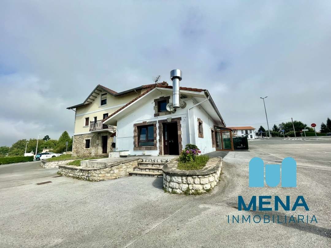 House or chalet for sale in Maoño -  Azoños
