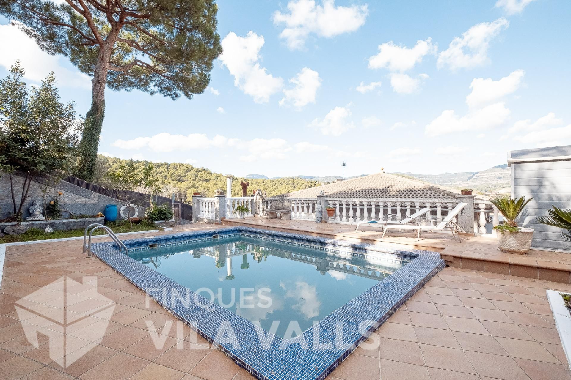 Piscina de Casa o xalet en venda en Bigues i Riells del Fai amb Aire condicionat, Calefacció i Jardí privat